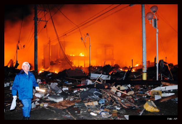 fukushima_Daiichi12_03_2011_01_22_04